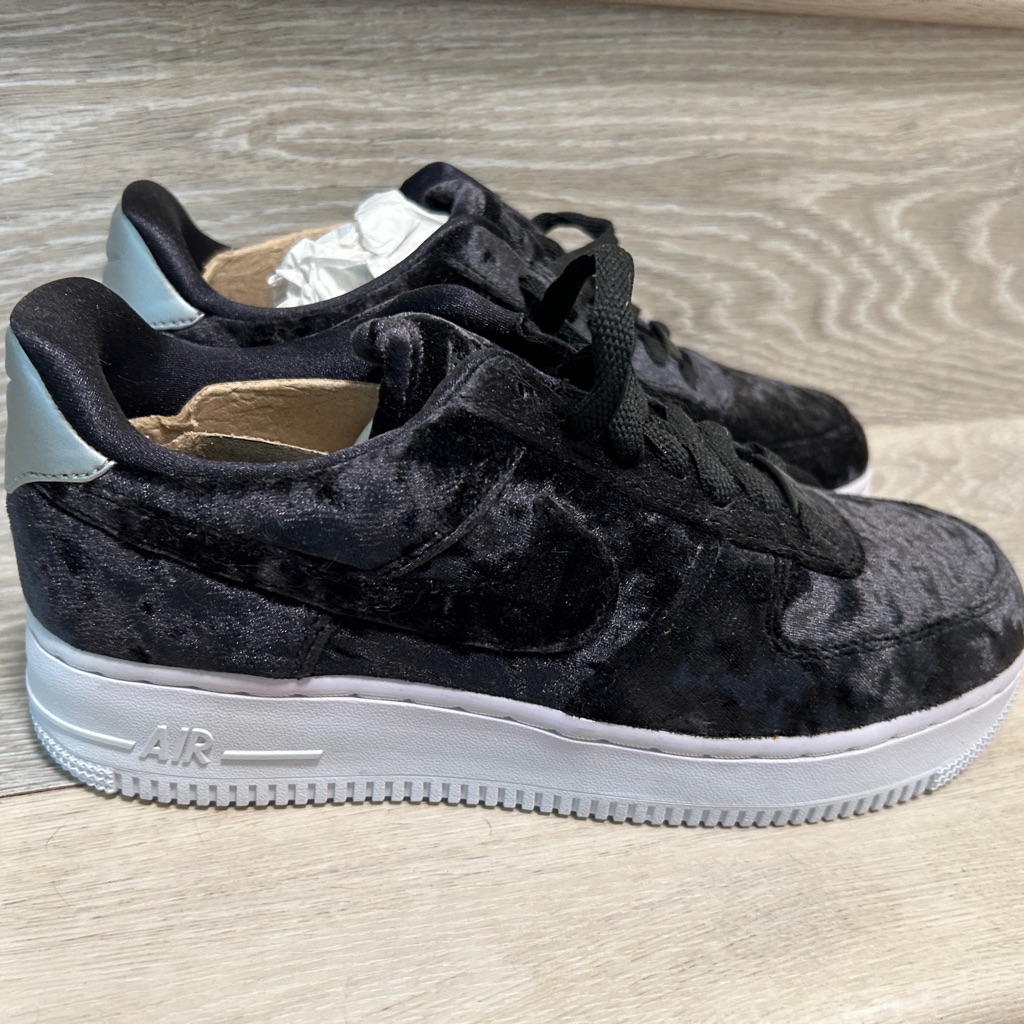 Nike Air Suede  Brand New